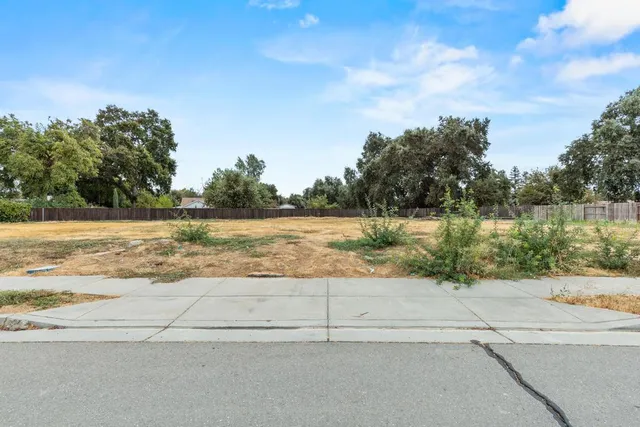 $97,500 | 9683 Reed Street, Knights Landing, CA 95776