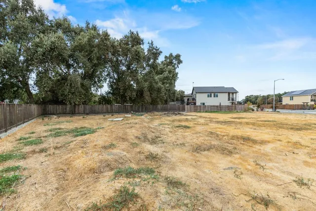 $97,500 | 9683 Reed Street, Knights Landing, CA 95776