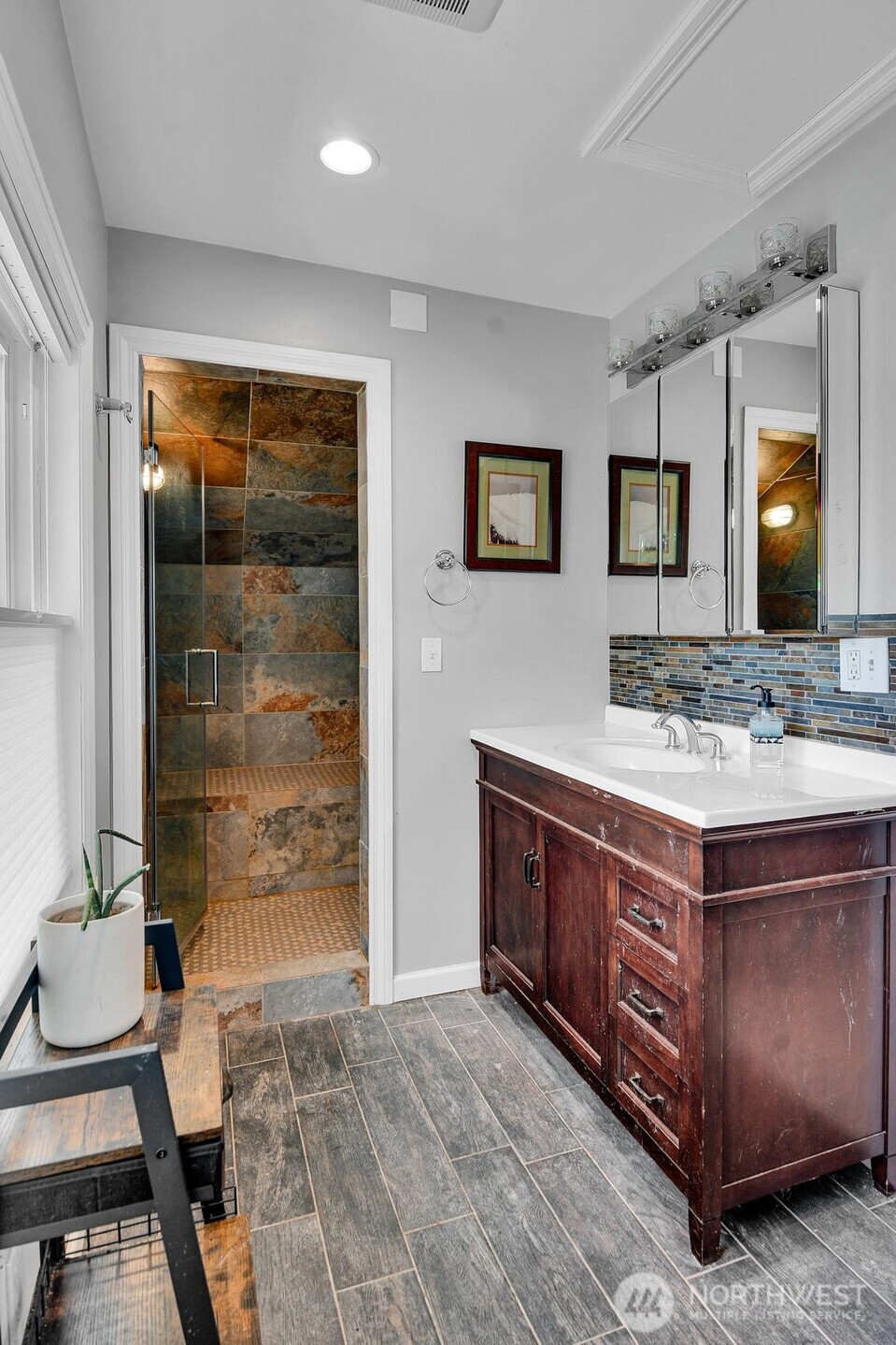 315 North 46th Street Seattle, WA 98103 - Photo 16 of 25