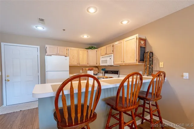 $269,000 | 1481 Ledges Drive, Unit 622, Osage Beach, MO 65065