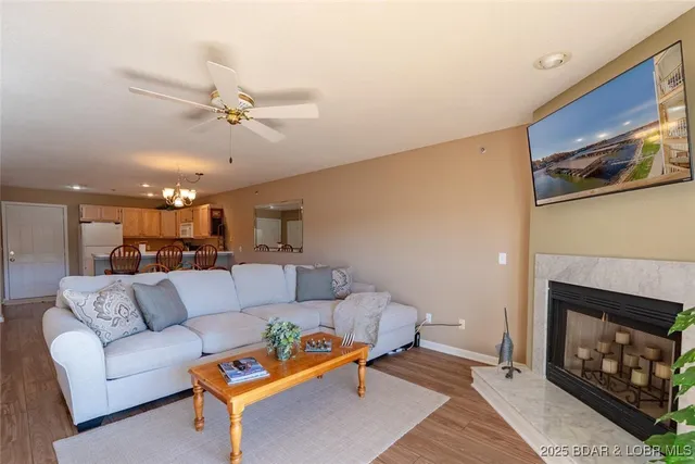 $269,000 | 1481 Ledges Drive, Unit 622, Osage Beach, MO 65065