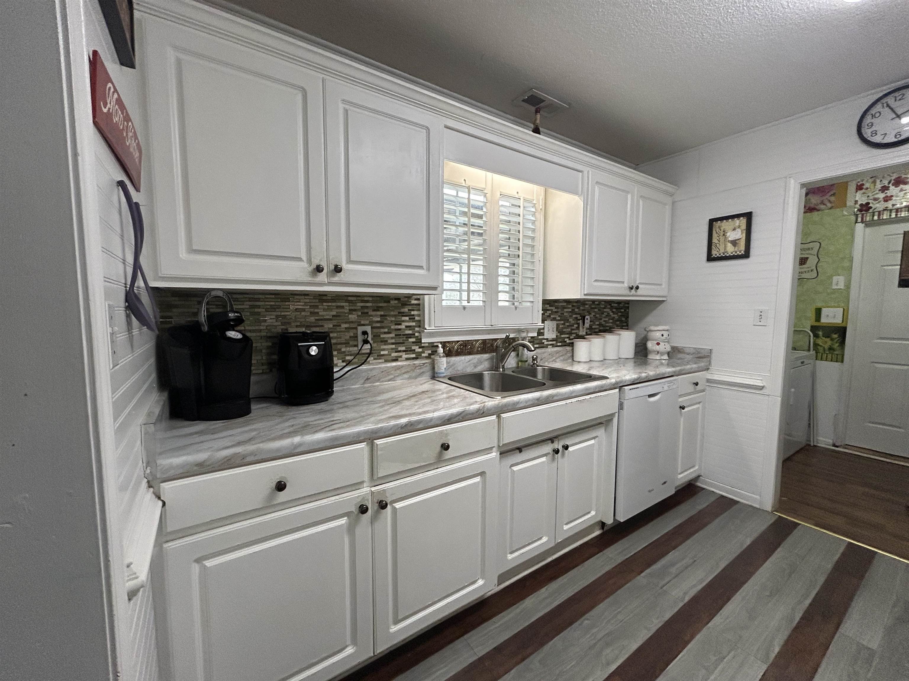 406 Wingo Road Roebuck, SC 29376 - Photo 8 of 15 Kitchen