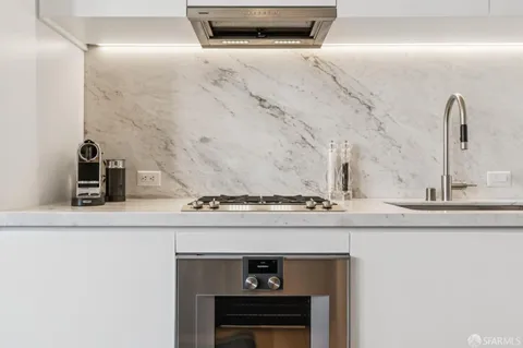 $1,975,000 | 1 Steuart Street, Unit 604, San Francisco, CA 94105