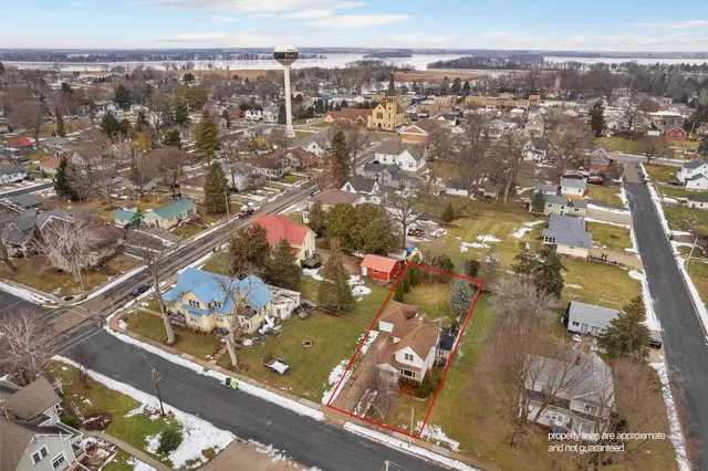 $220,000 | 205 West Cherry Street, Fox Lake, WI 53933