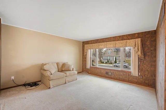 $220,000 | 205 West Cherry Street, Fox Lake, WI 53933