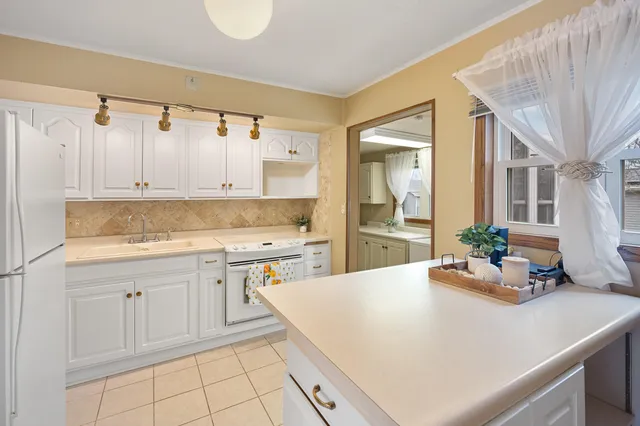 $220,000 | 205 West Cherry Street, Fox Lake, WI 53933