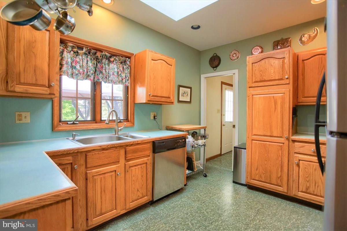 117 Chelsea Loop Lancaster, PA 17602 - Photo 14 of 47 Gallery Image 14