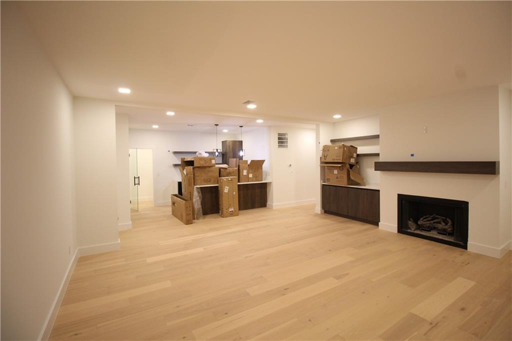 39 Johnson Ferry Road Sandy Springs, GA 30328 - Photo 35 of 61 Gallery Image 35