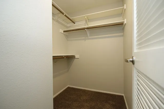 $174,000 | 14555 Wunderlich Drive, Unit 3415, Houston, TX 77069