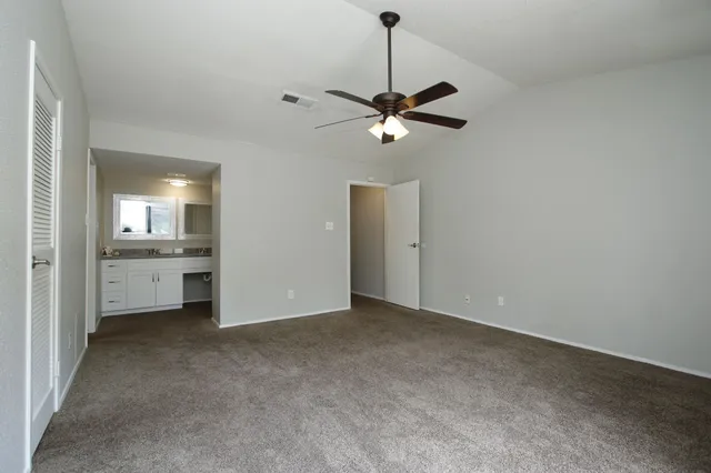 $174,000 | 14555 Wunderlich Drive, Unit 3415, Houston, TX 77069