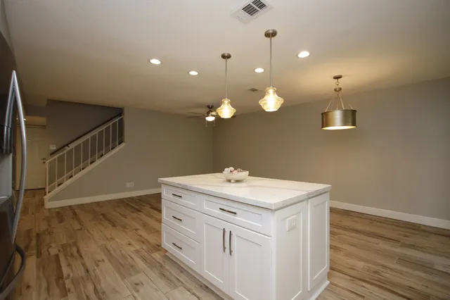 $174,000 | 14555 Wunderlich Drive, Unit 3415, Houston, TX 77069