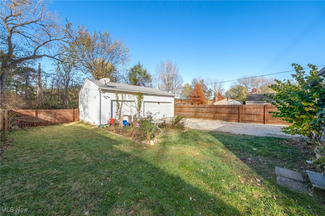 620 Hilliard Road Elyria, OH 44035 - Photo 18 of 19 Gallery Image 18