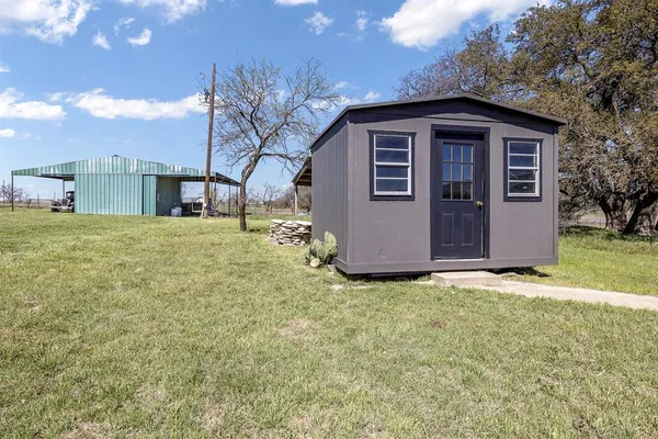 $659,900 | 951 County Road 347, Dublin, TX 76446