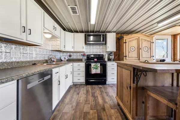 $659,900 | 951 County Road 347, Dublin, TX 76446