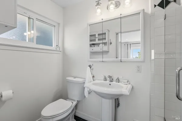 $1,395,000 | 1422 Nye Street, San Rafael, CA 94901