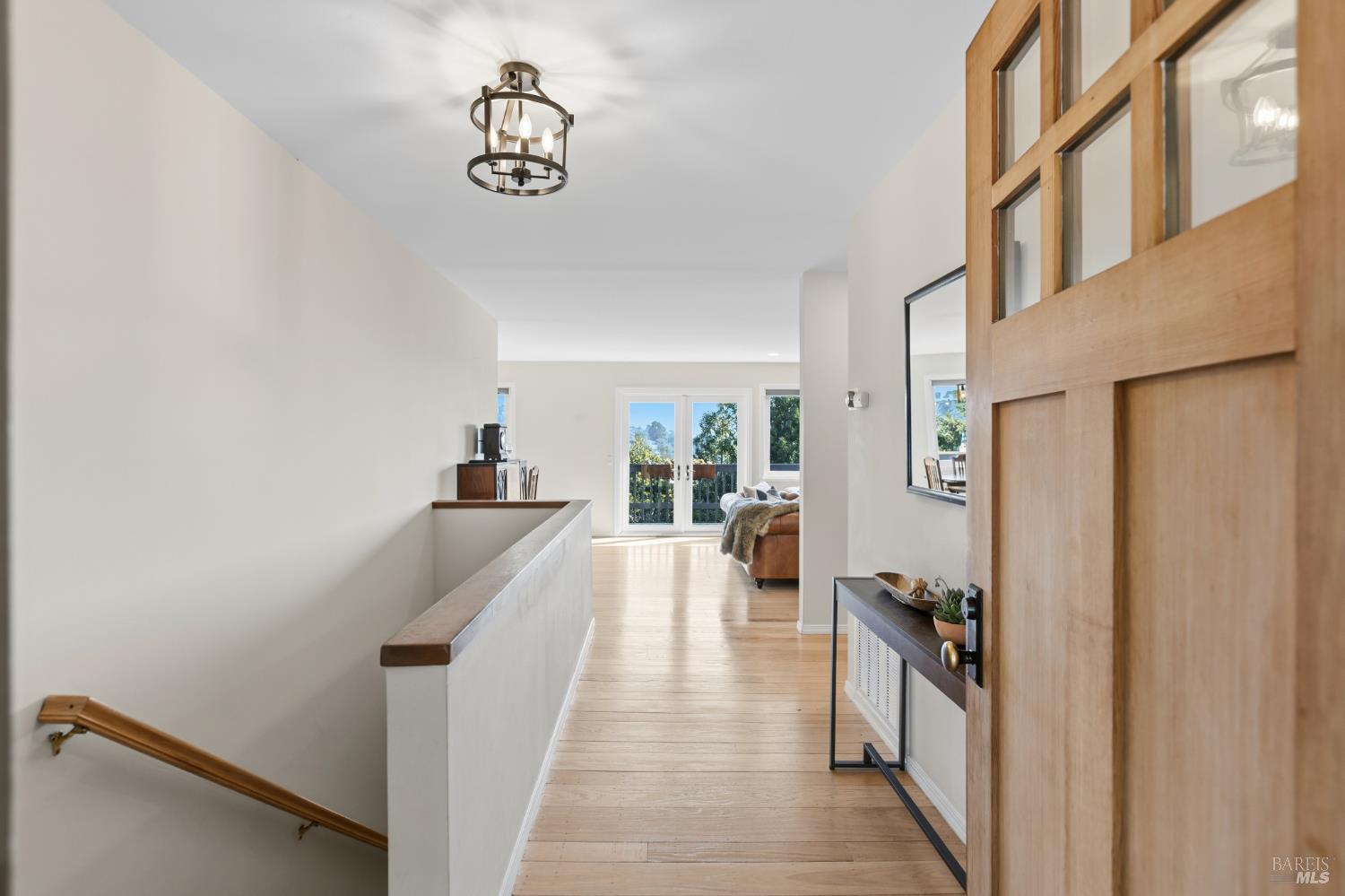 1422 Nye Street San Rafael, CA 94901 - Photo 7 of 65