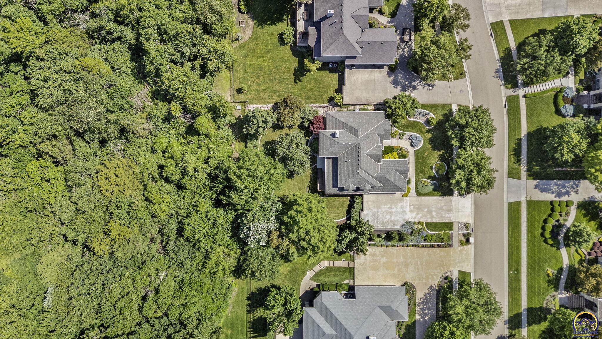 3916 Southwest Clarion Place Topeka, KS 66610 - Photo 85 of 96