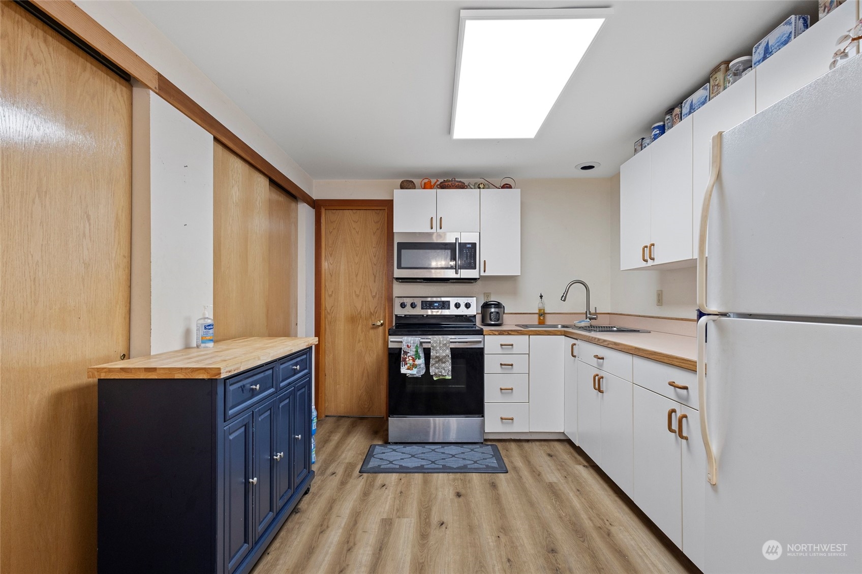 4708 Anaco Beach Road Anacortes, WA 98221 - Photo 30 of 40 Gallery Image 30