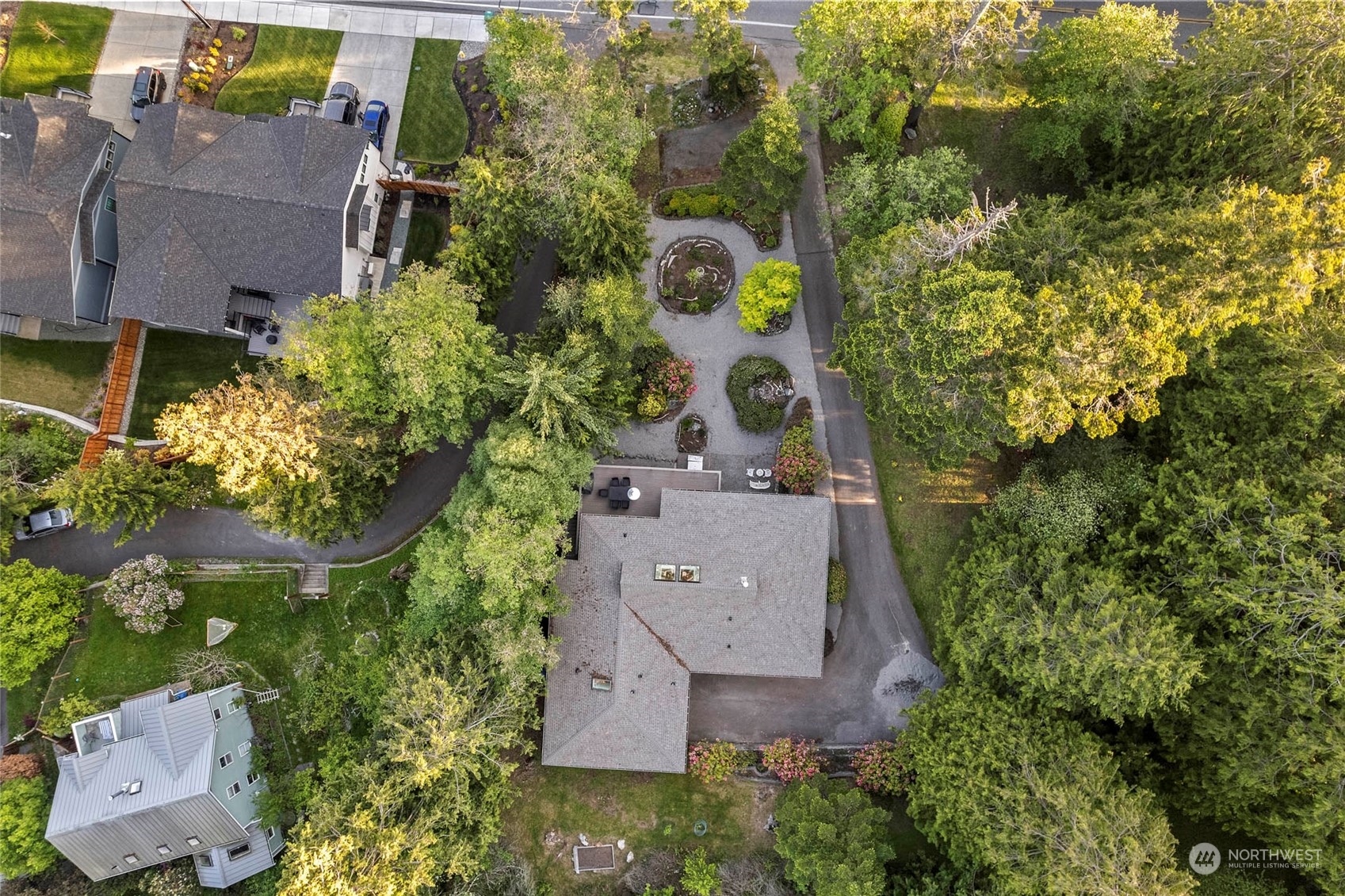 4708 Anaco Beach Road Anacortes, WA 98221 - Photo 39 of 40 Gallery Image 39