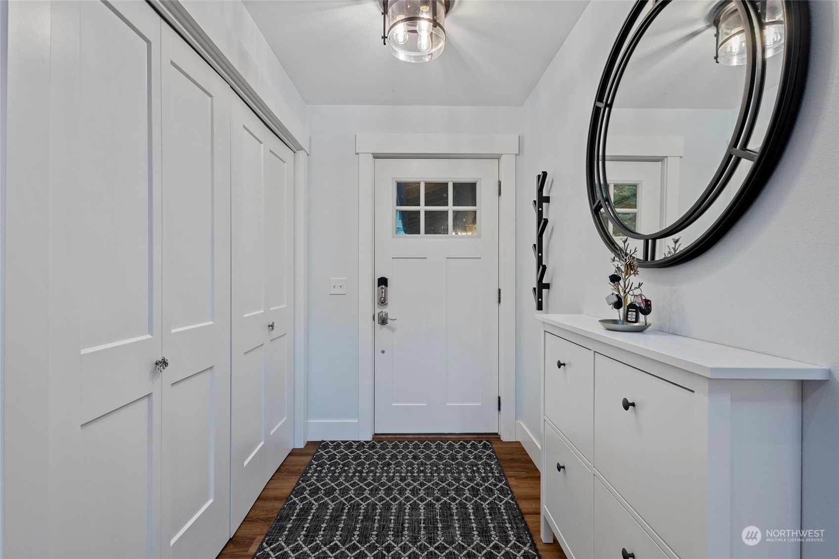 4708 Anaco Beach Road Anacortes, WA 98221 - Photo 5 of 40 Gallery Image 5