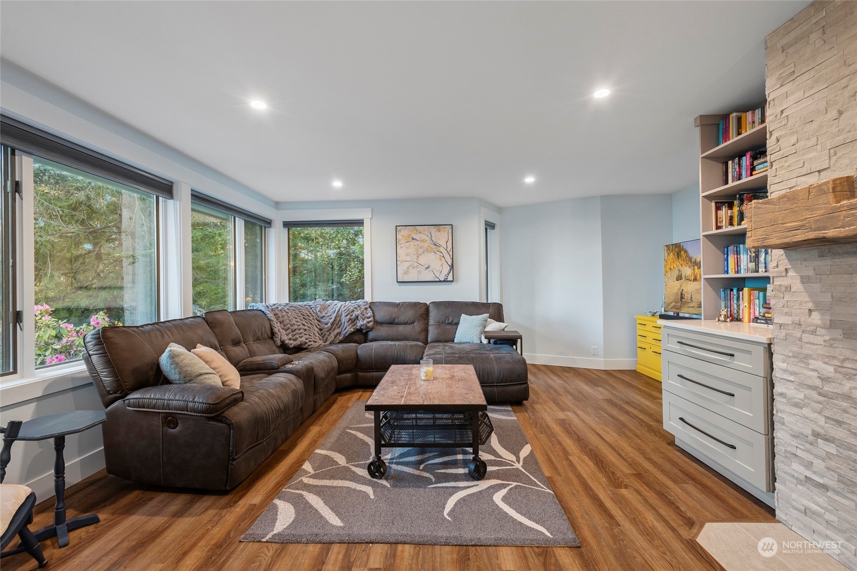 4708 Anaco Beach Road Anacortes, WA 98221 - Photo 7 of 40 Gallery Image 7