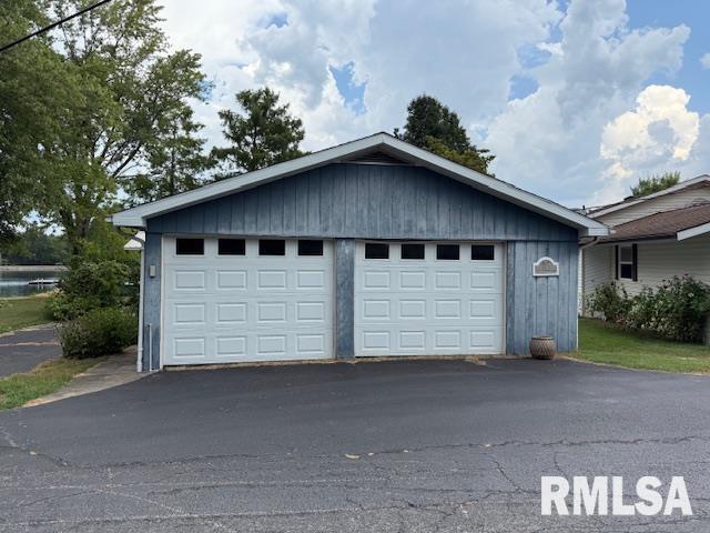 84 South New Thompson Lake Road Carbondale, IL 62901 - Photo 6 of 30