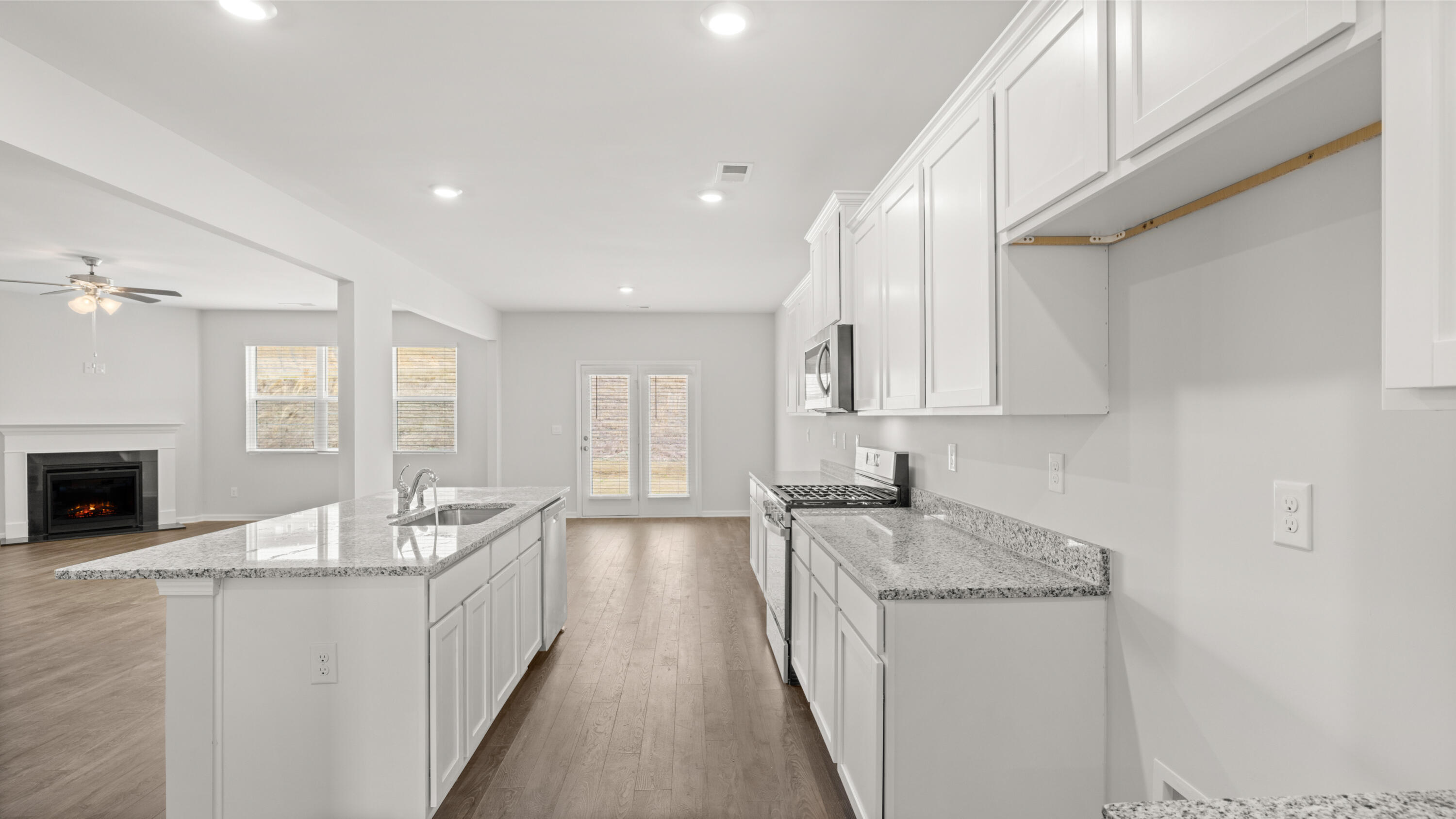 617 Lytham Drive Aiken, SC 29801 - Photo 5 of 49 Granite Counters