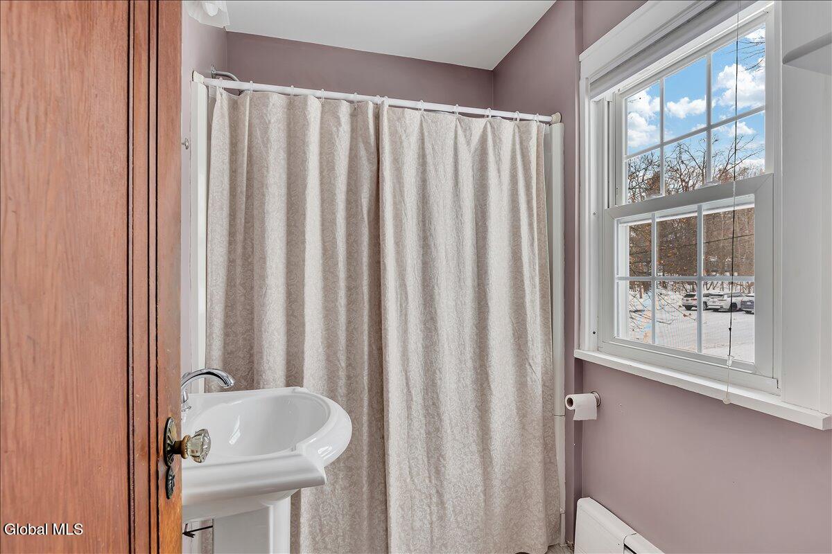 251 North Greenbush Road Troy, NY 12180 - Photo 15 of 28 18-P1649927