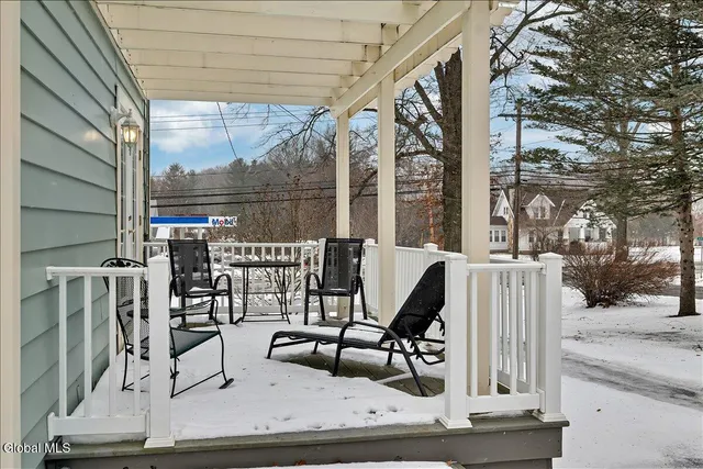 $324,900 | 251 North Greenbush Road, Troy, NY 12180