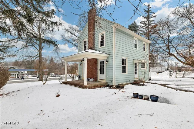 $324,900 | 251 North Greenbush Road, Troy, NY 12180