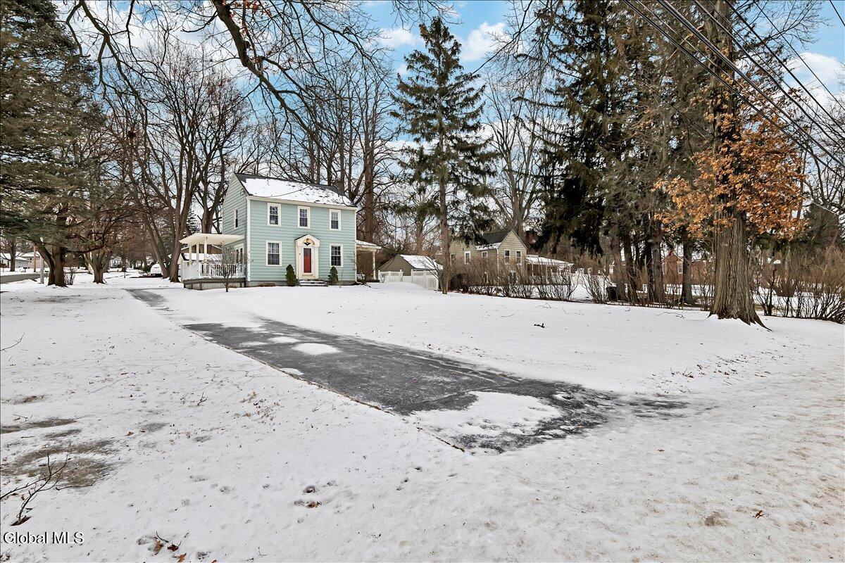 251 North Greenbush Road Troy, NY 12180 - Photo 27 of 28 25-P1649747