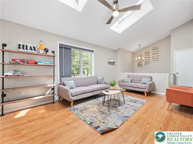 $320,000 | 1533 Black Birch Way, Tobyhanna, PA 18466