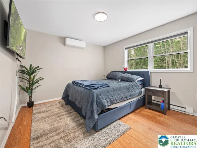 $320,000 | 1533 Black Birch Way, Tobyhanna, PA 18466