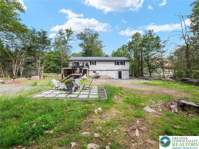 $320,000 | 1533 Black Birch Way, Tobyhanna, PA 18466