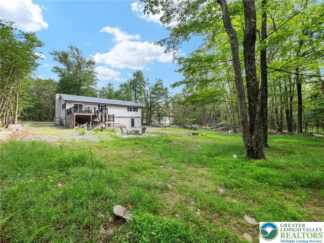 $320,000 | 1533 Black Birch Way, Tobyhanna, PA 18466