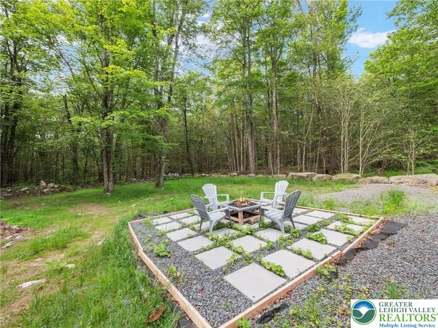 $320,000 | 1533 Black Birch Way, Tobyhanna, PA 18466