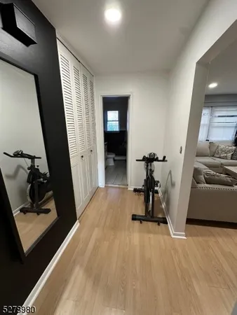 $1,695 | 203 North Beverwyck Road, Unit 8, Lake Hiawatha, NJ 07034