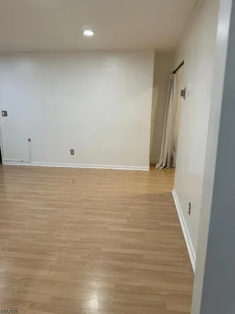 $1,695 | 203 North Beverwyck Road, Unit 8, Lake Hiawatha, NJ 07034