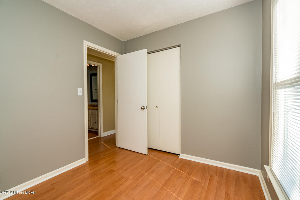 6707 Robin Road Crestwood, KY 40014 - Photo 22 of 41 020-6707 Robin-20