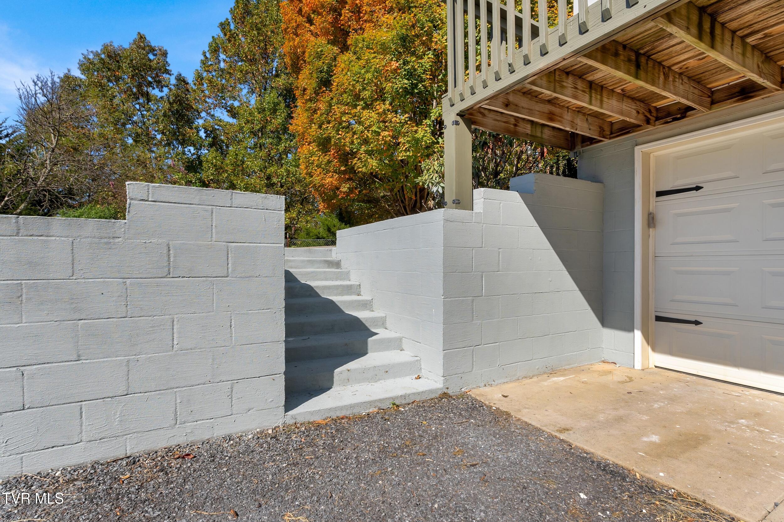 448 Cherry Grove Road Jonesborough, TN 37659 - Photo 47 of 105 25_arw03922