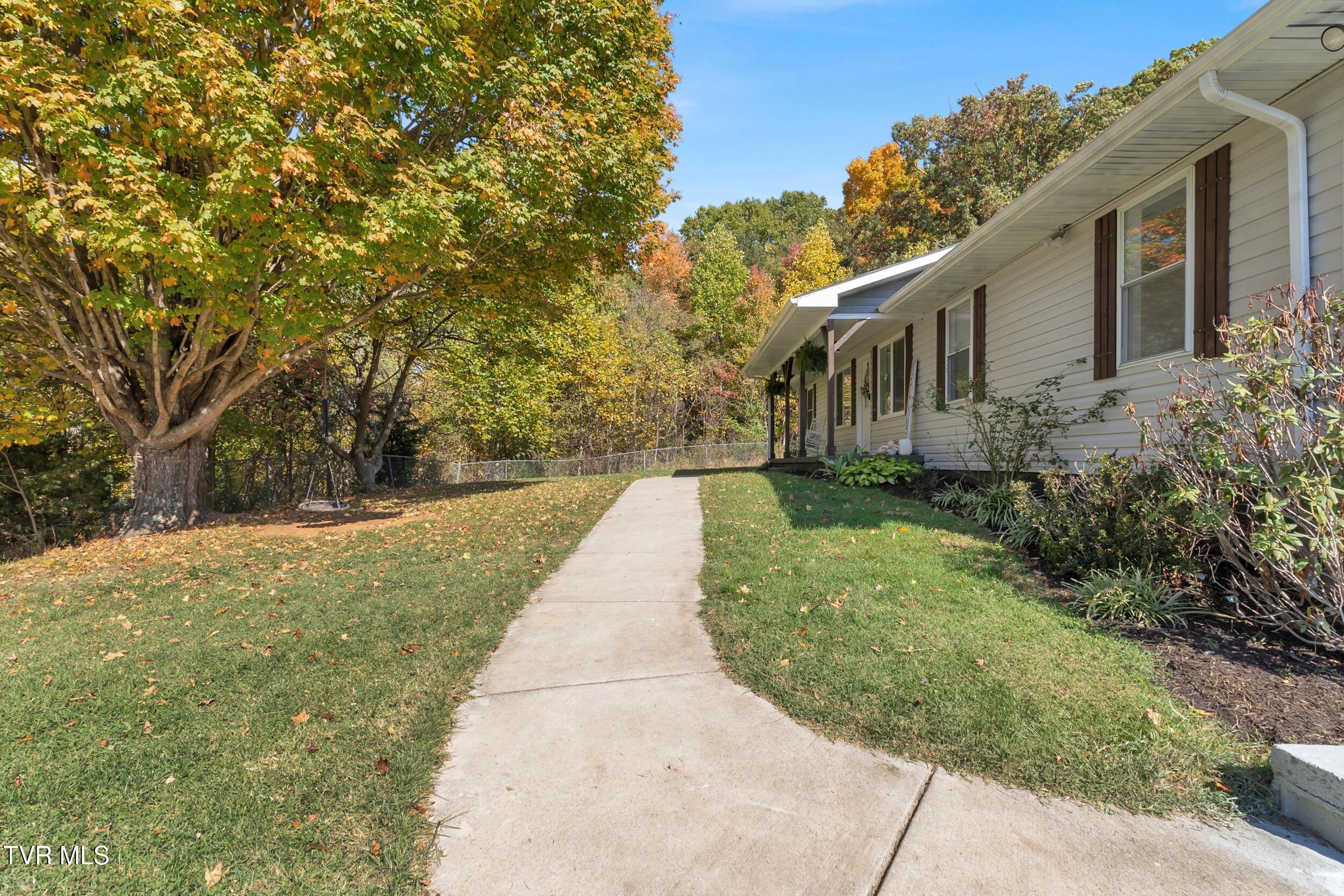 448 Cherry Grove Road Jonesborough, TN 37659 - Photo 48 of 105 3_arw03930