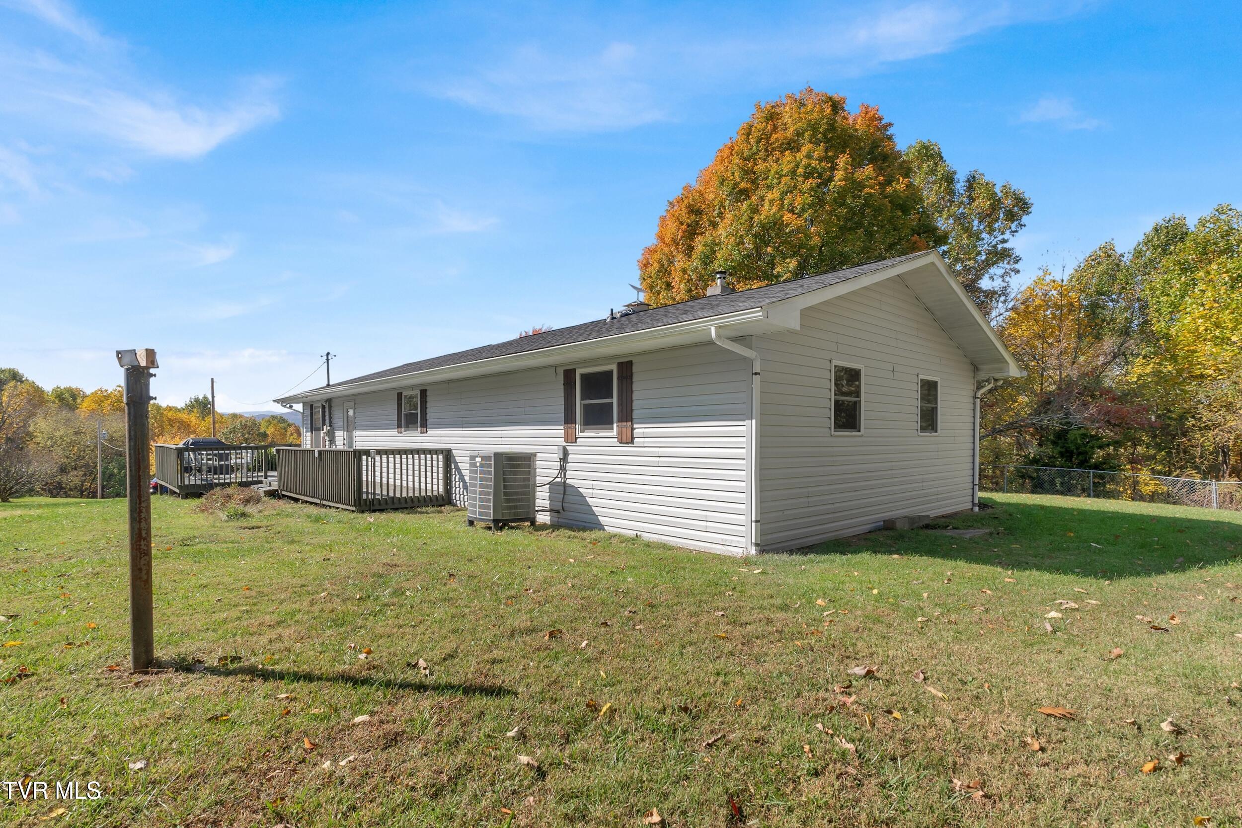 448 Cherry Grove Road Jonesborough, TN 37659 - Photo 53 of 105 15_arw03880