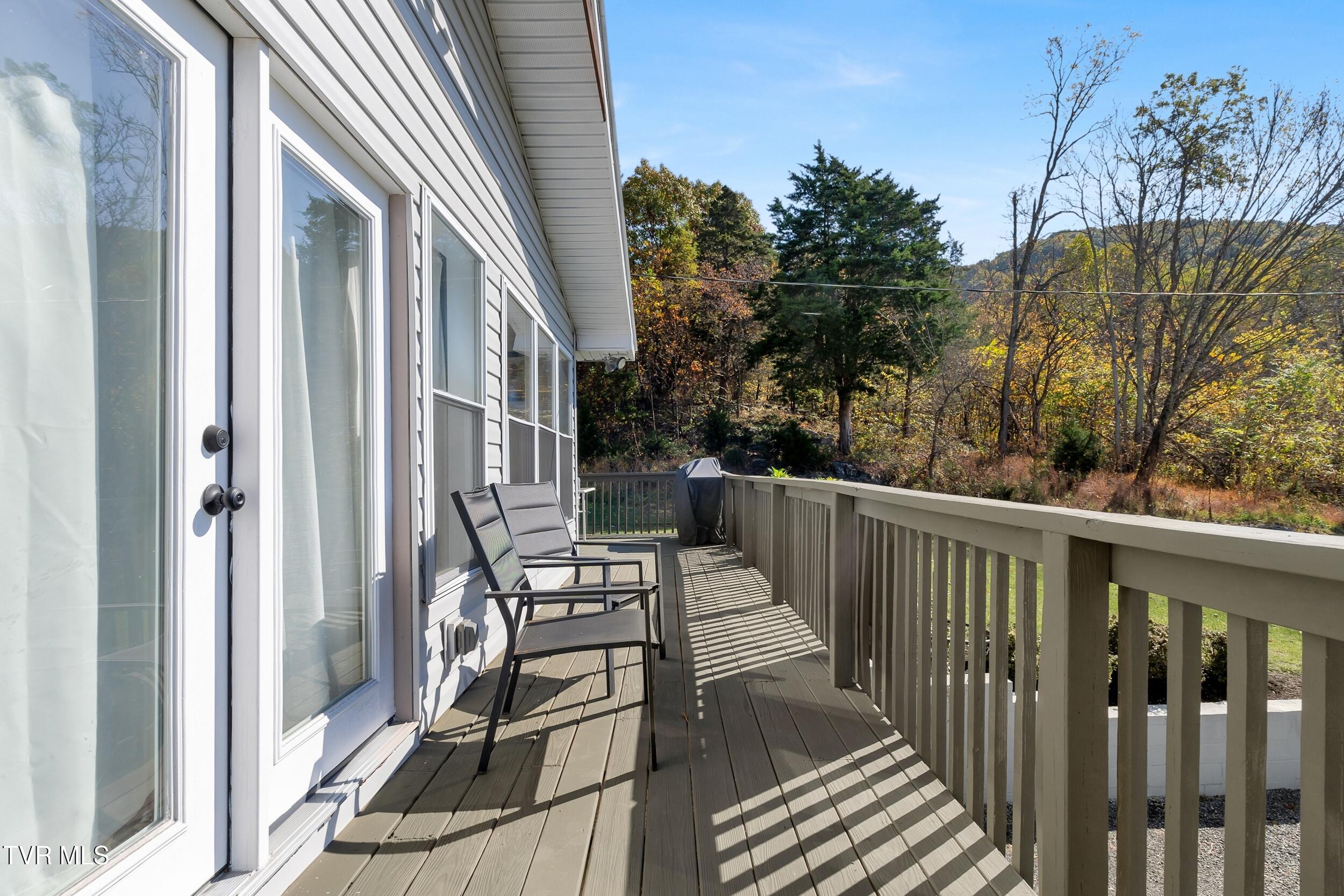 448 Cherry Grove Road Jonesborough, TN 37659 - Photo 62 of 105 14_arw03916