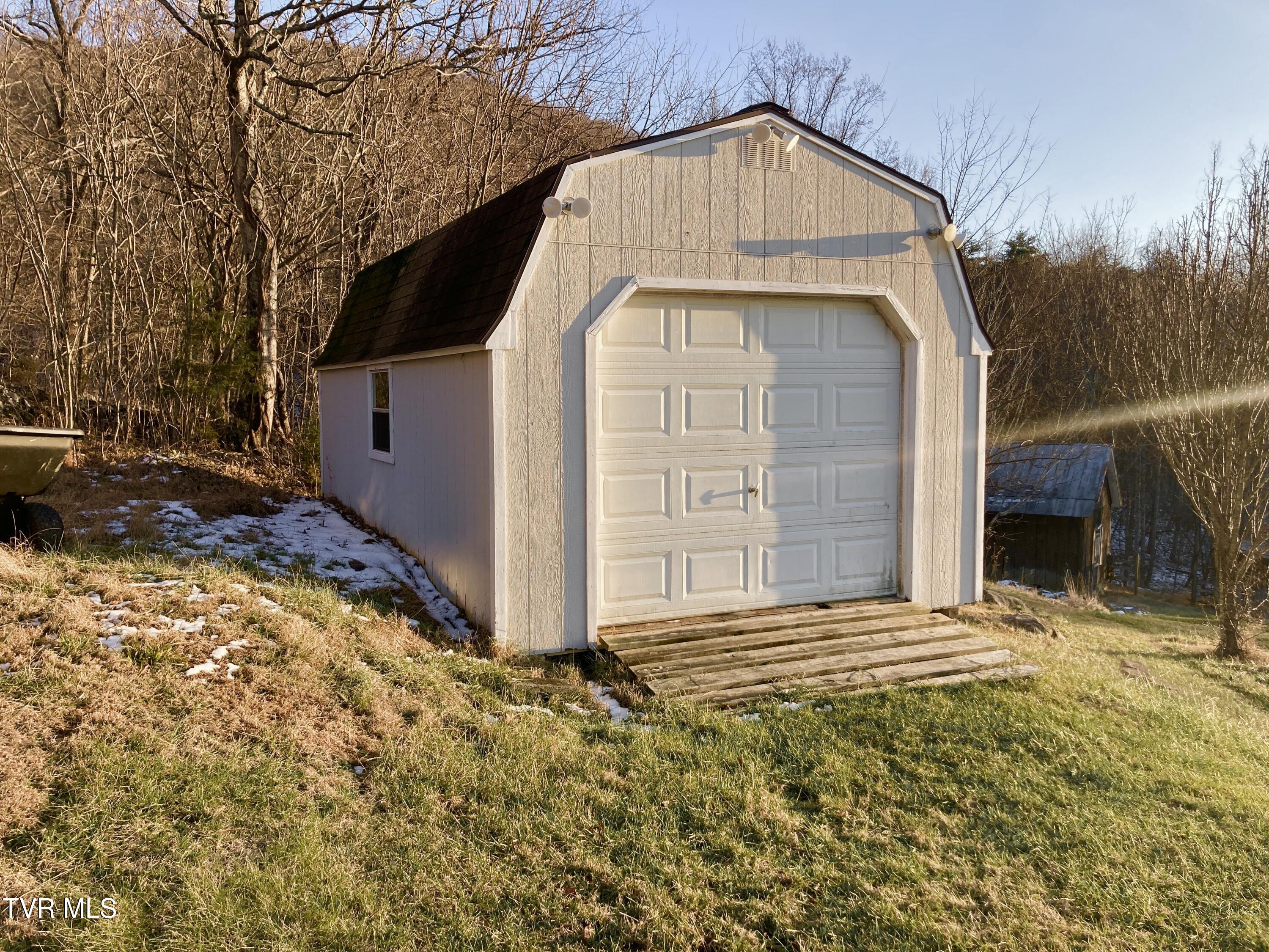 448 Cherry Grove Road Jonesborough, TN 37659 - Photo 63 of 105 IMG_6651