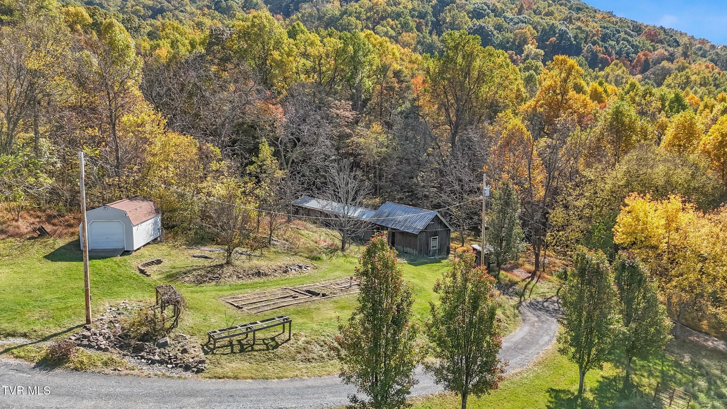 448 Cherry Grove Road Jonesborough, TN 37659 - Photo 70 of 105 43_dji_20241028125124_0087_d