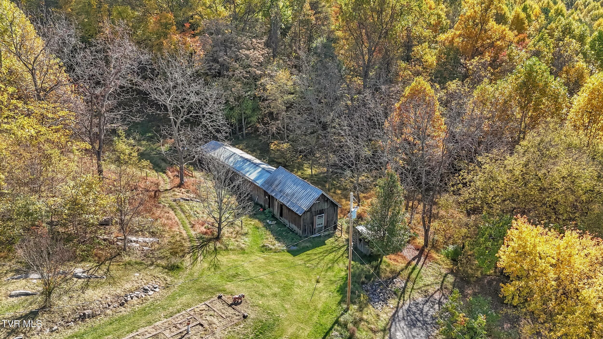 448 Cherry Grove Road Jonesborough, TN 37659 - Photo 71 of 105 42_dji_20241028124834_0084_d