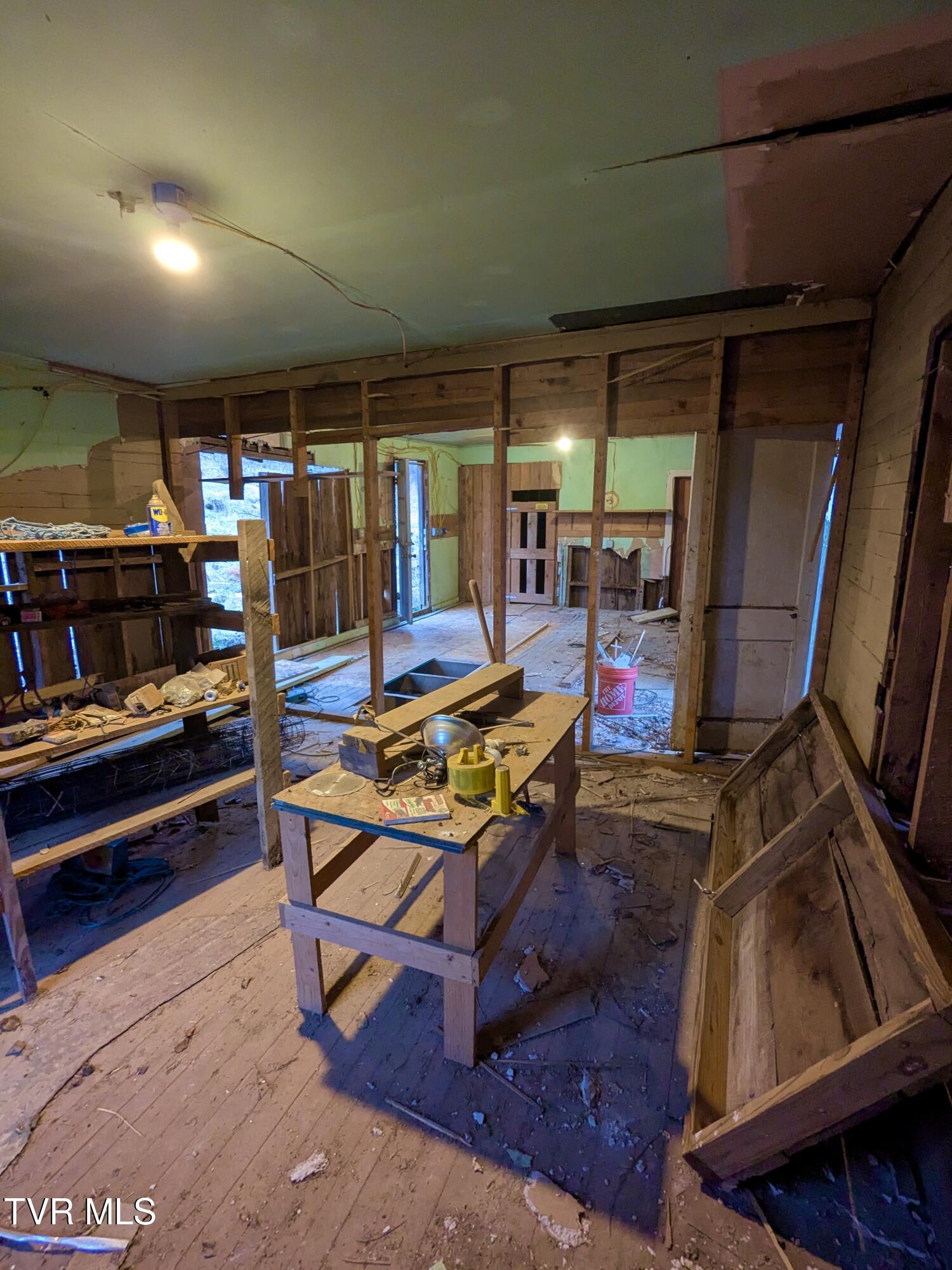 448 Cherry Grove Road Jonesborough, TN 37659 - Photo 76 of 105 PXL_20250126_223007981