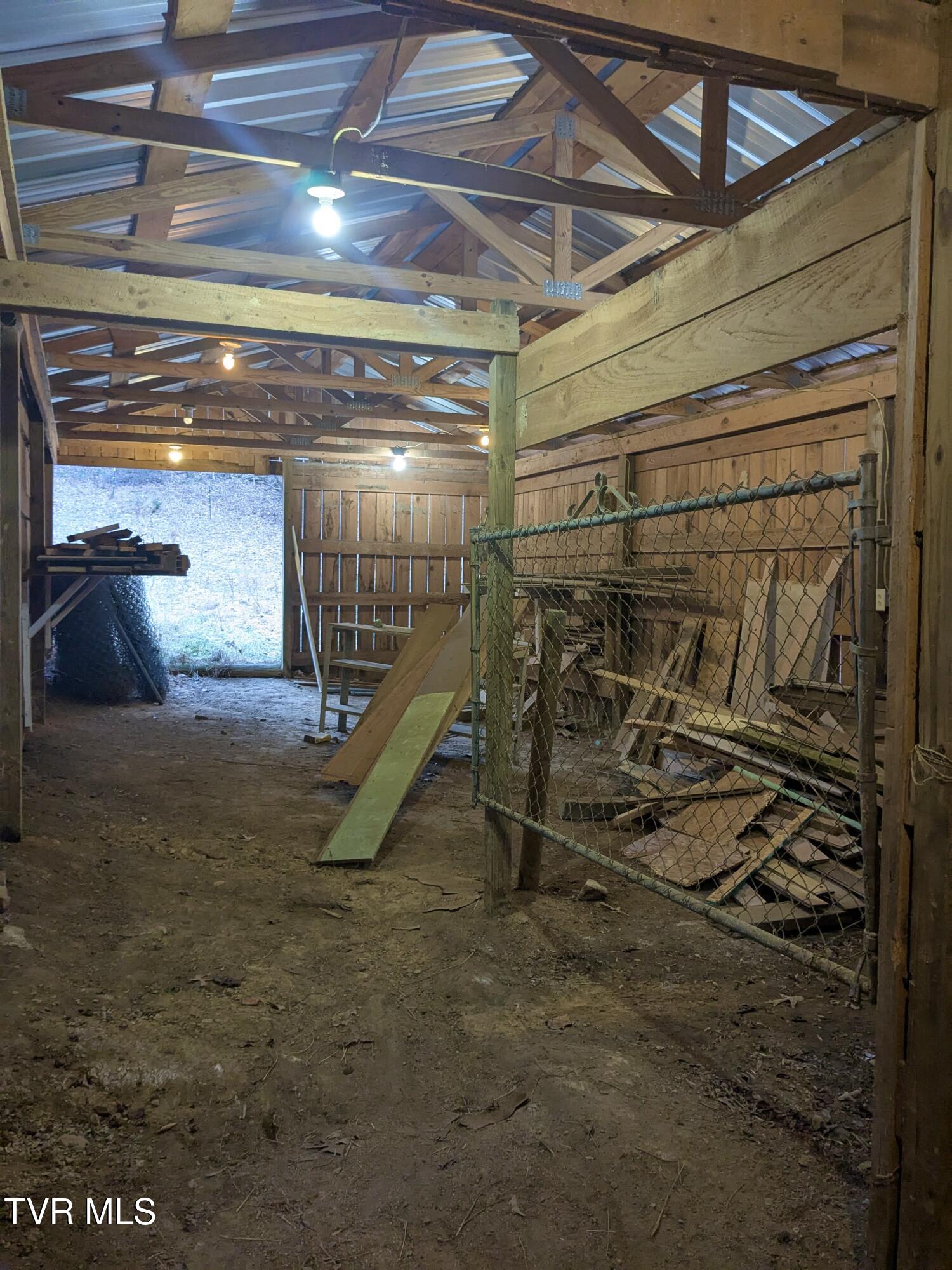 448 Cherry Grove Road Jonesborough, TN 37659 - Photo 84 of 105 PXL_20250126_221520436