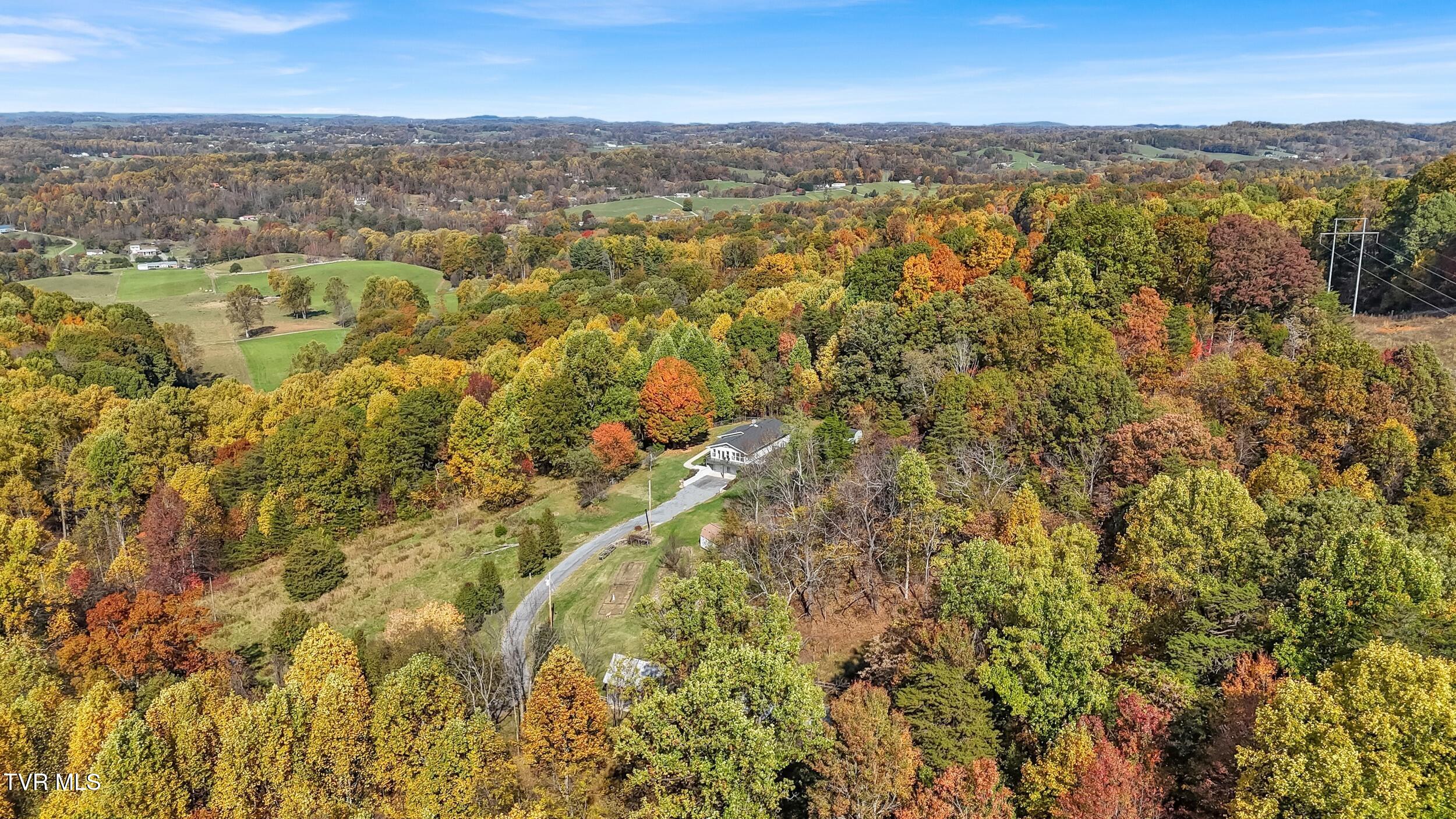 448 Cherry Grove Road Jonesborough, TN 37659 - Photo 89 of 105 36_dji_20241028123600_0076_d