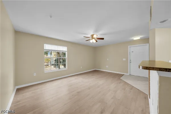 $1,450 | 1767 Four Mile Cove Parkway, Unit 826, Cape Coral, FL 33990